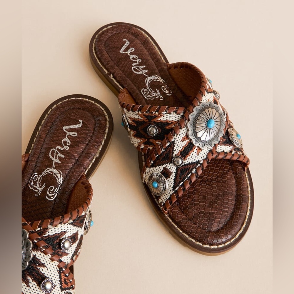 NIB Very G Jungle Boho Festival Western Concho Turquoise Sandals - Picture 5 of 7